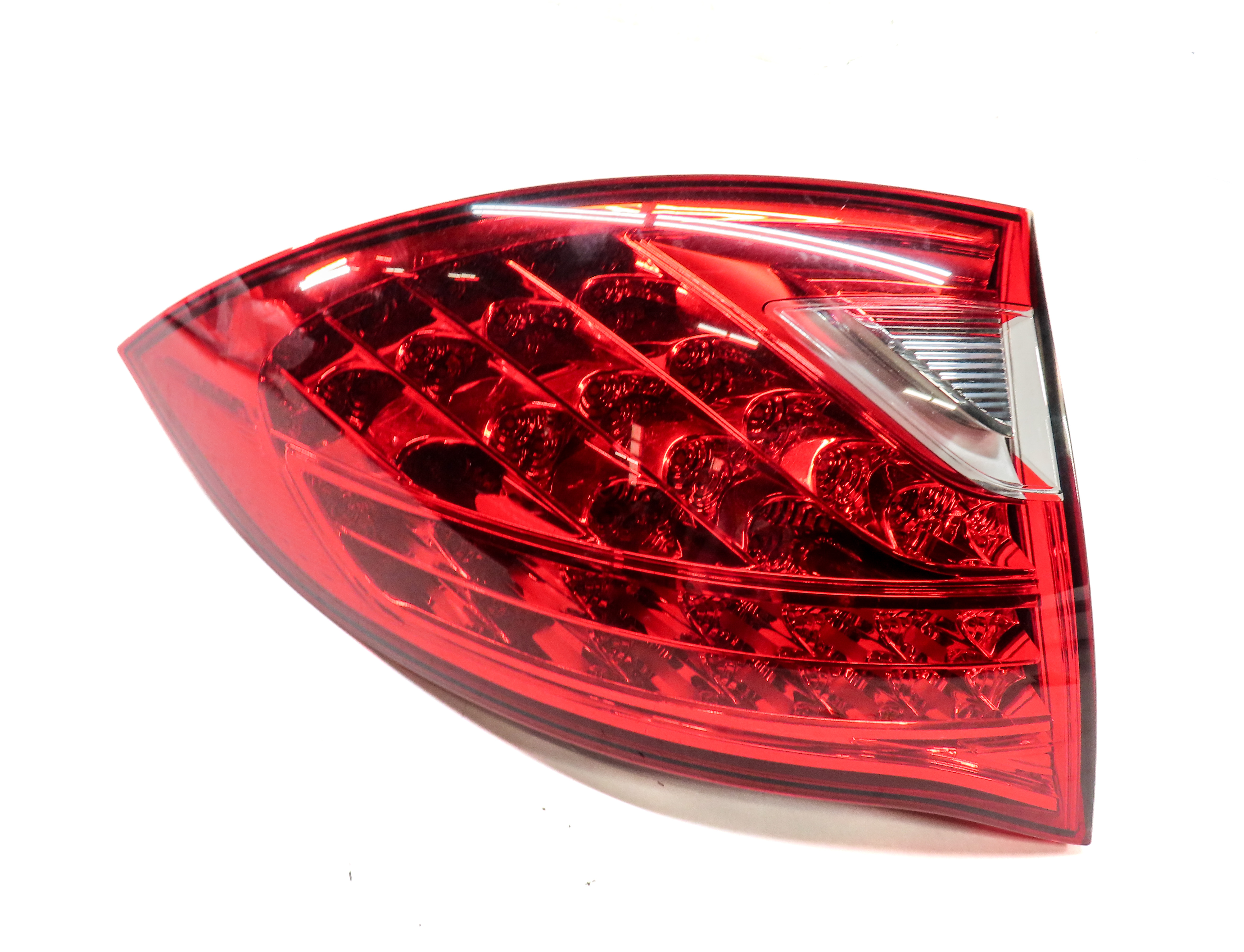 2011-2014 PORSCHE CAYENNE (958) LEFT DRIVER OUTER TAILLIGHT BRAKE LIGHT LAMP — exact item pictured